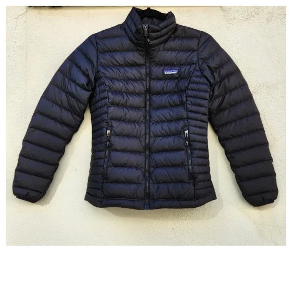 Patagonia Down Sweater Jacket - Picture 2 of 6